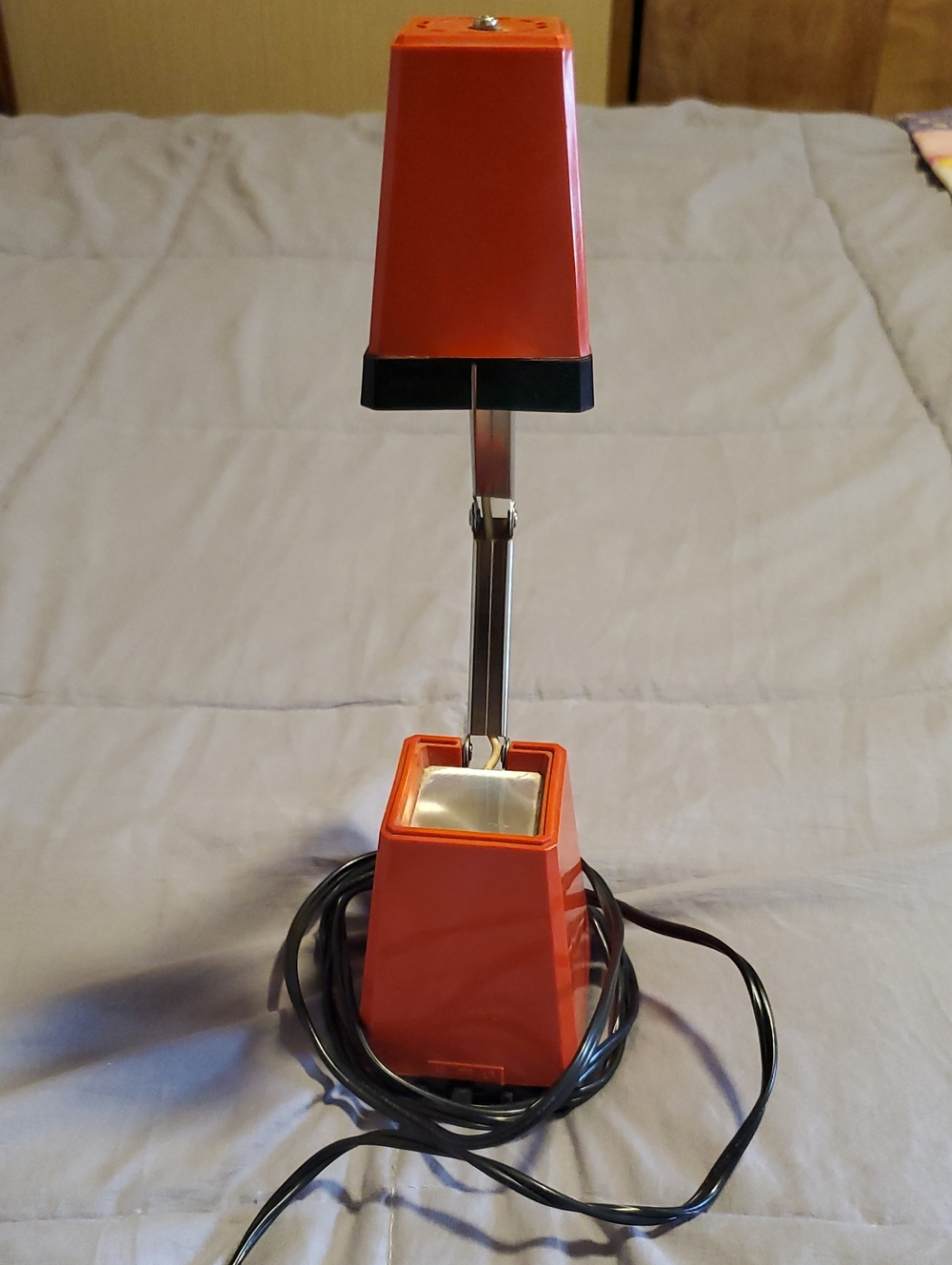 Underwriters Mid-Century High Powered Lamp.